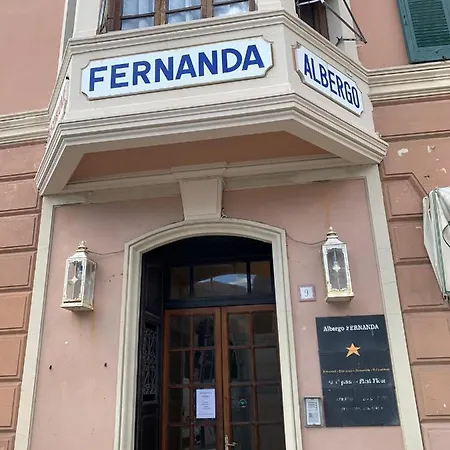 Fernanda *